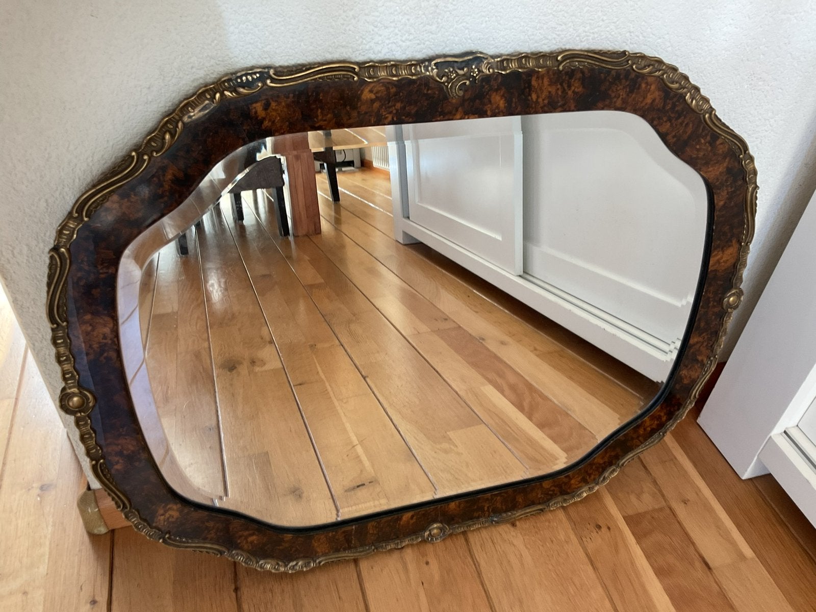 Antieke spiegel sierlijke goud bruine lijst facet geslepen, Ophalen, Rechthoekig, 50 tot 100 cm, Minder dan 100 cm