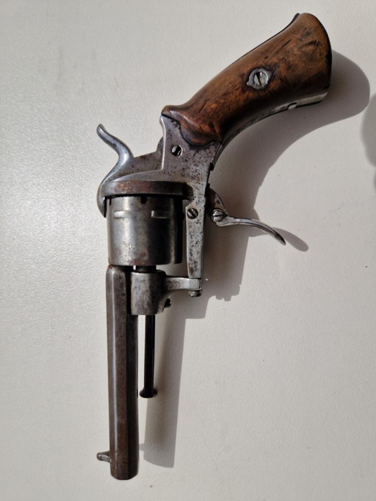 Antieke Revolver, Antiek en Kunst, Ophalen of Verzenden