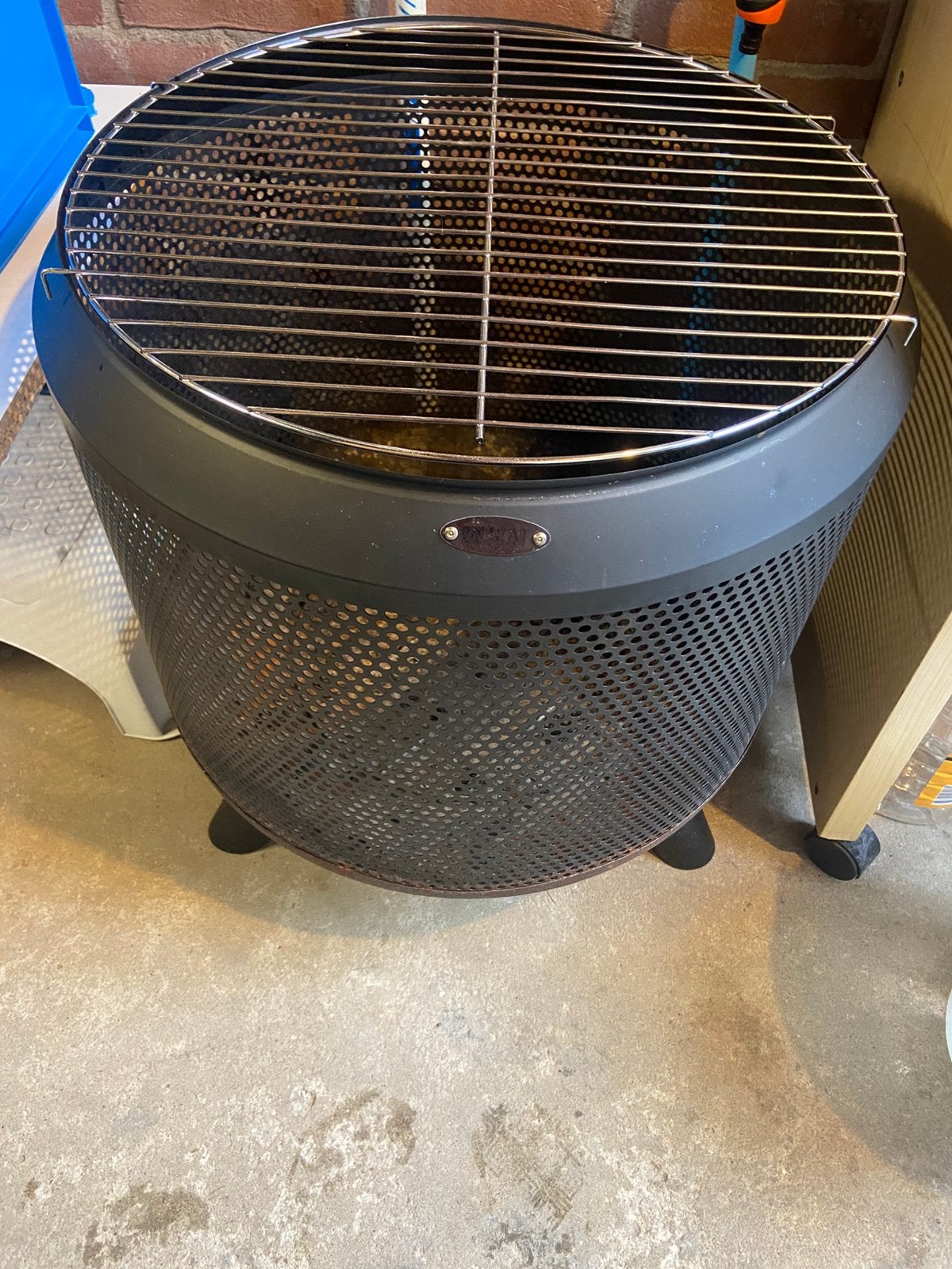 Heat vuurkorf + bbq        L 54 x B 54 x H 60 cm, Ophalen, Zo goed als nieuw