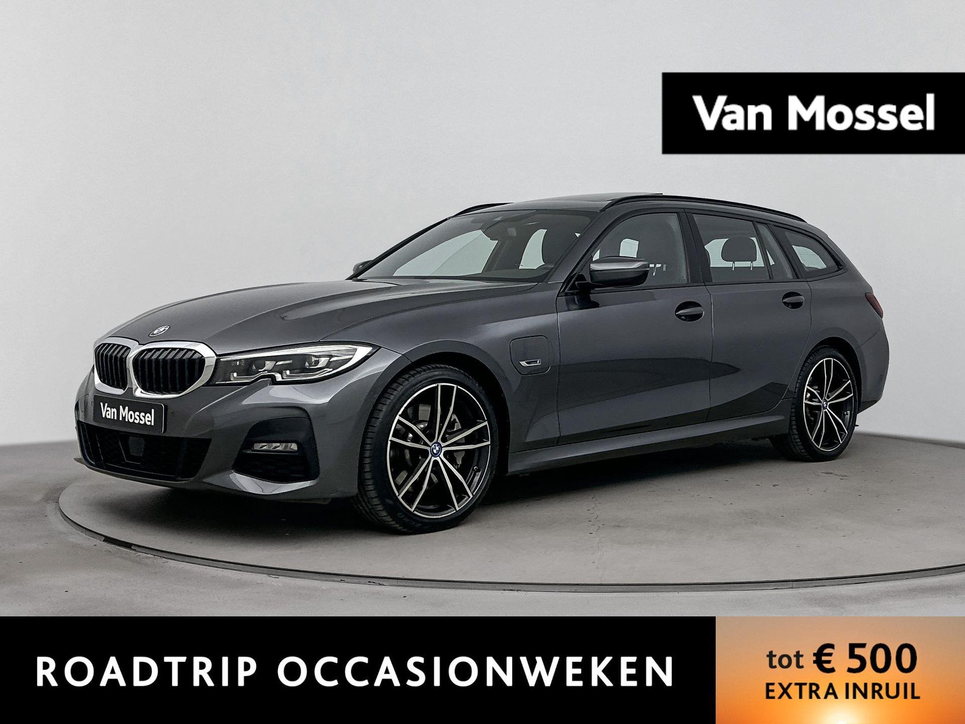 BMW 3-serie Touring 330e High Executive | LEDER | PANORAMADA
