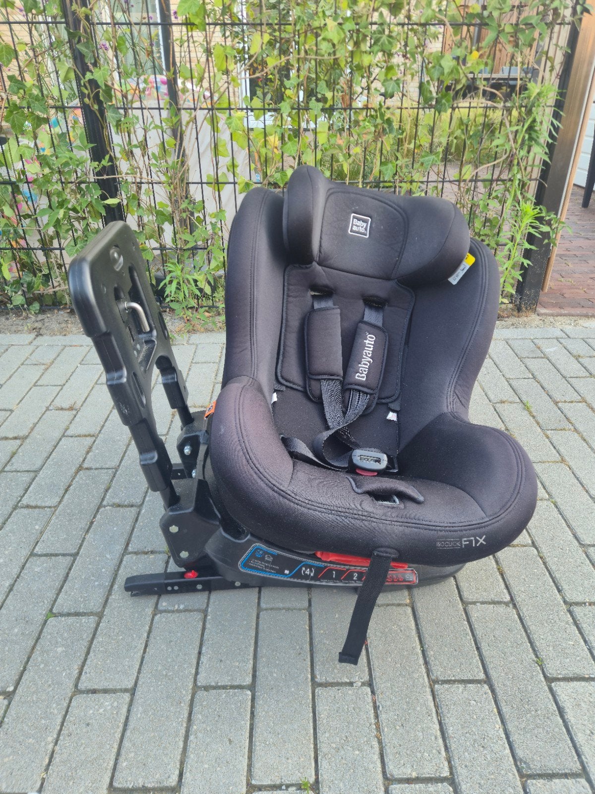 Babyauto Isoclick Fix autostoel - draaibaar, Kinderen en Baby's, Autostoeltjes, Ophalen, Gebruikt, Overige merken, Isofix