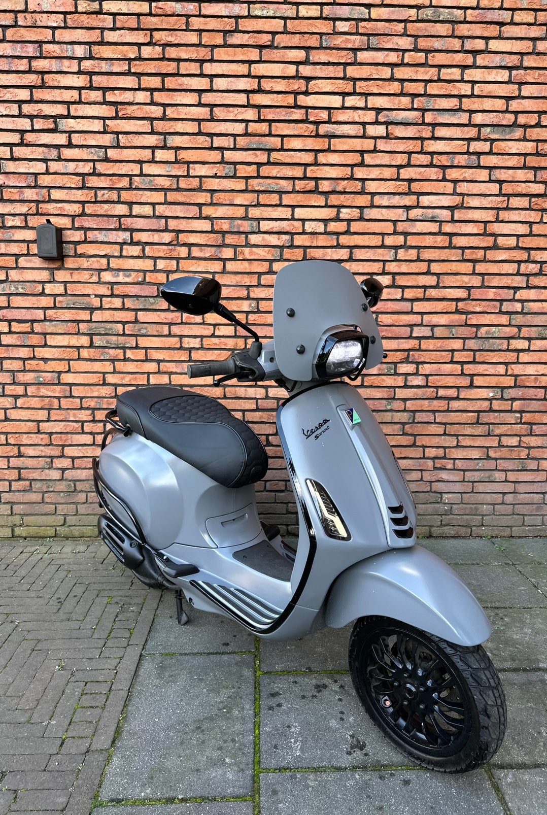 Custom Vespa sprint e4 matt nardo grey |full options|, Ophalen of Verzenden, Zo goed als nieuw, Benzine, Overige modellen
