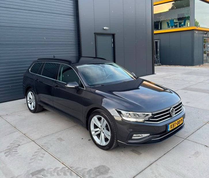 Volkswagen Passat | 1.5 TSI | 150pk | DSG | Showroomstaat!, 1498 cc, 1370 kg, 4 cilinders, Stationwagon