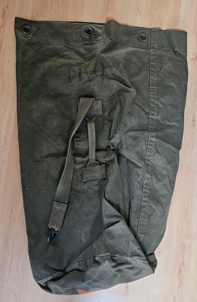 Plunjebaal TRIS op naam., Verzamelen, Ophalen of Verzenden, Landmacht, Nederland, Kleding of Schoenen