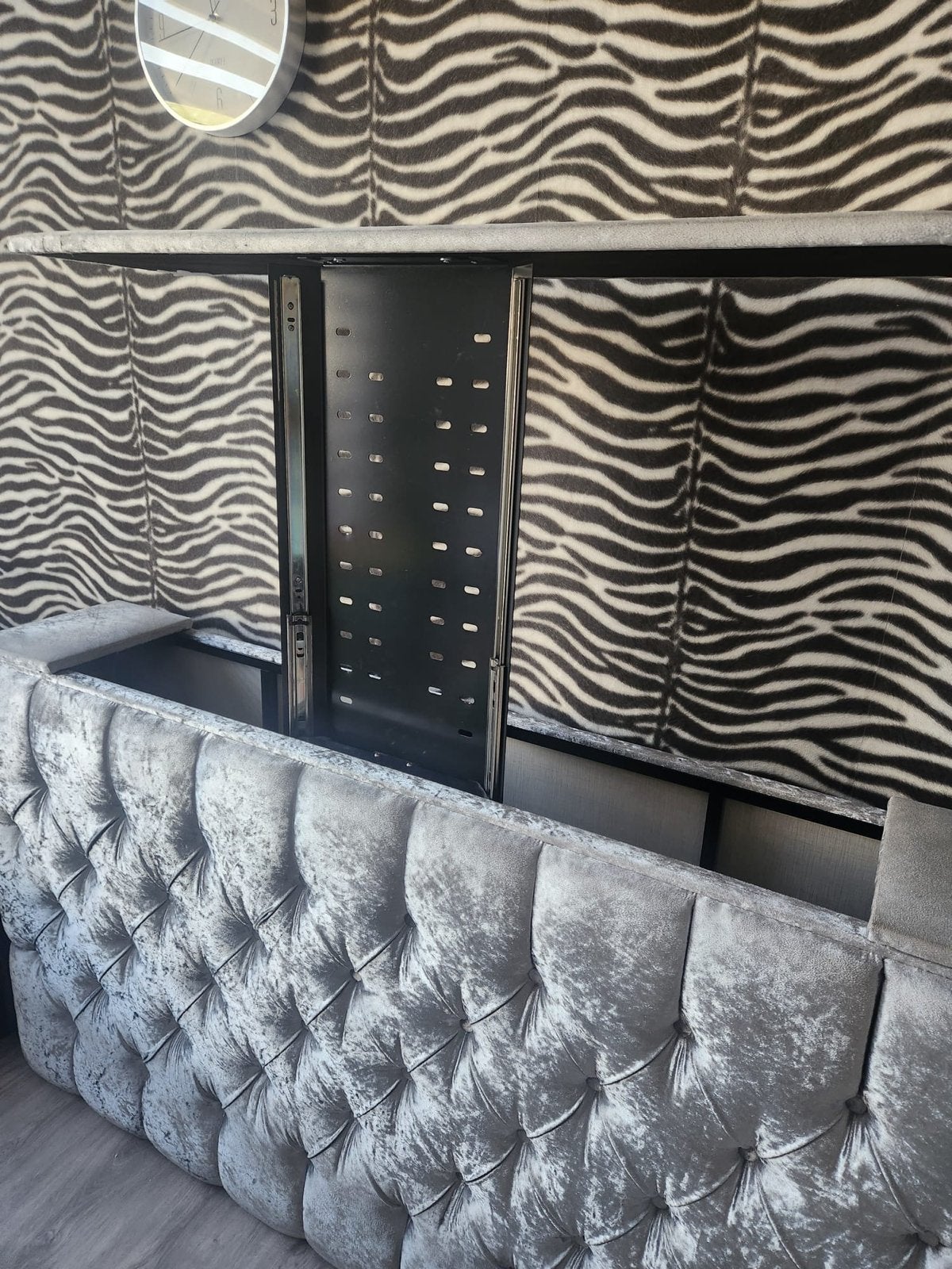 Luxe TV bedbak 160x90x30 cm - incl. TV optioneel, Ophalen, Tweepersoons, Zo goed als nieuw, 160 cm