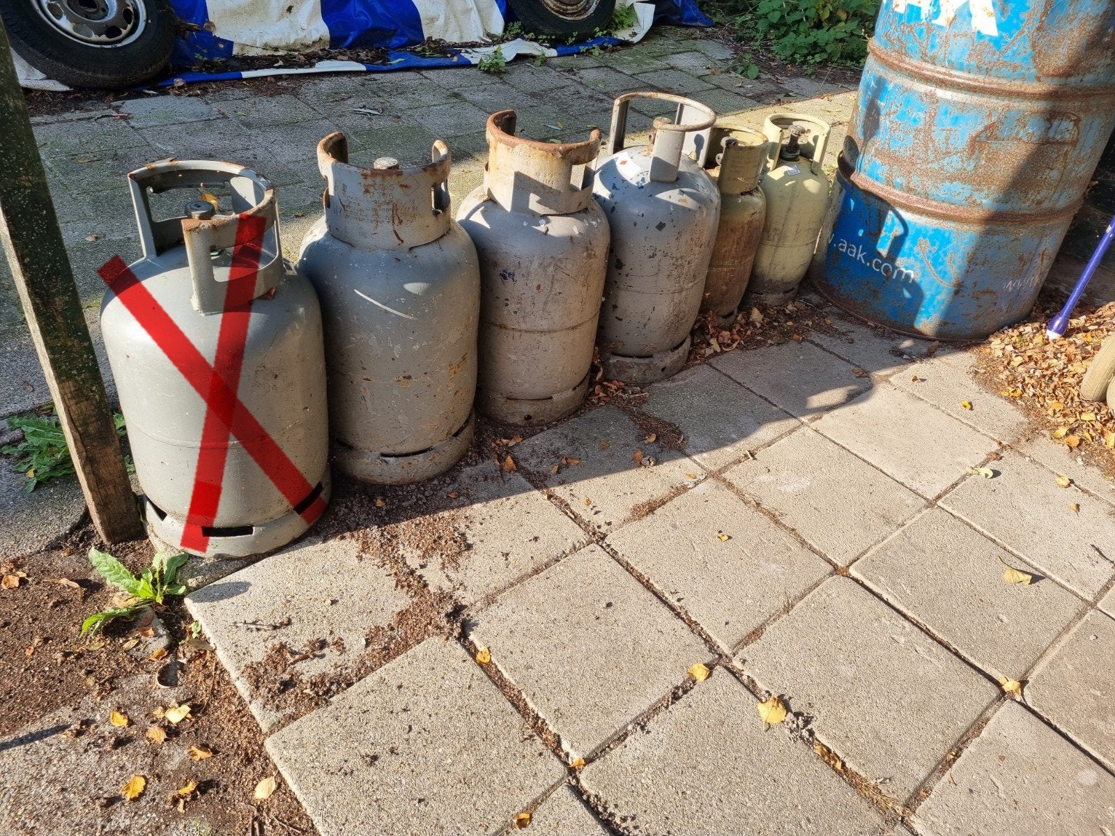 Afgekeurde gasflessen voor kachel of decoratie, Doe-het-zelf en Verbouw, Ophalen, Gebruikt