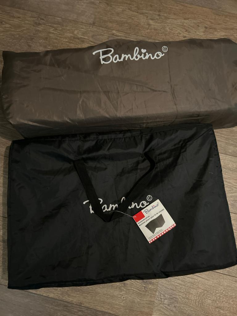 Bambino campingbedje met matras, Kinderen en Baby's, Ophalen of Verzenden, Gebruikt, Reisbedje