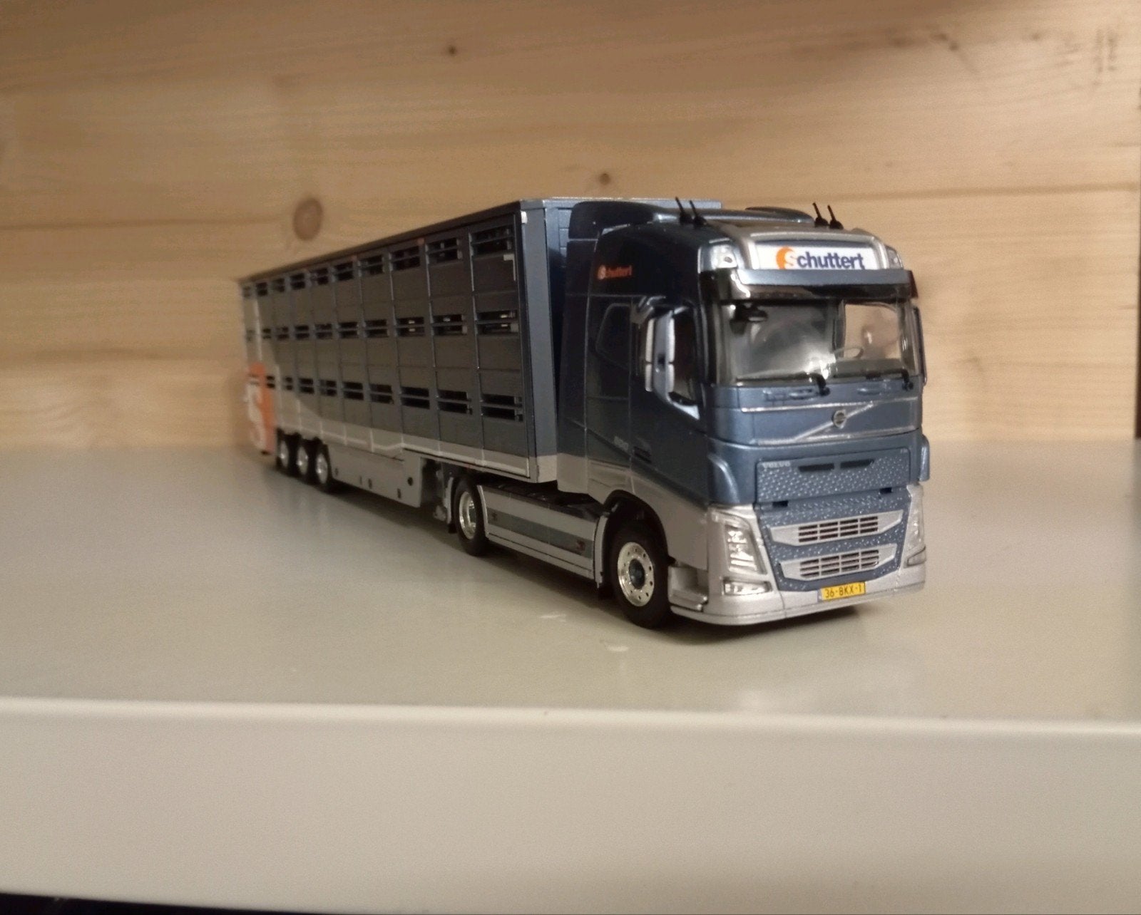 Volvo FH Schuttert vee oplegger WSI, Ophalen of Verzenden, Nieuw, Bus of Vrachtwagen, Wsi