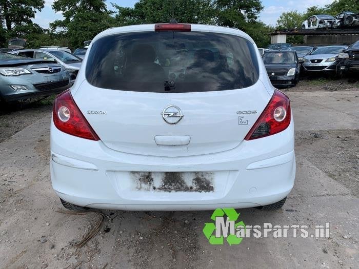 Achteras voorwielaandrijving van een Opel Corsa, Gebruikt, -, -, Opel