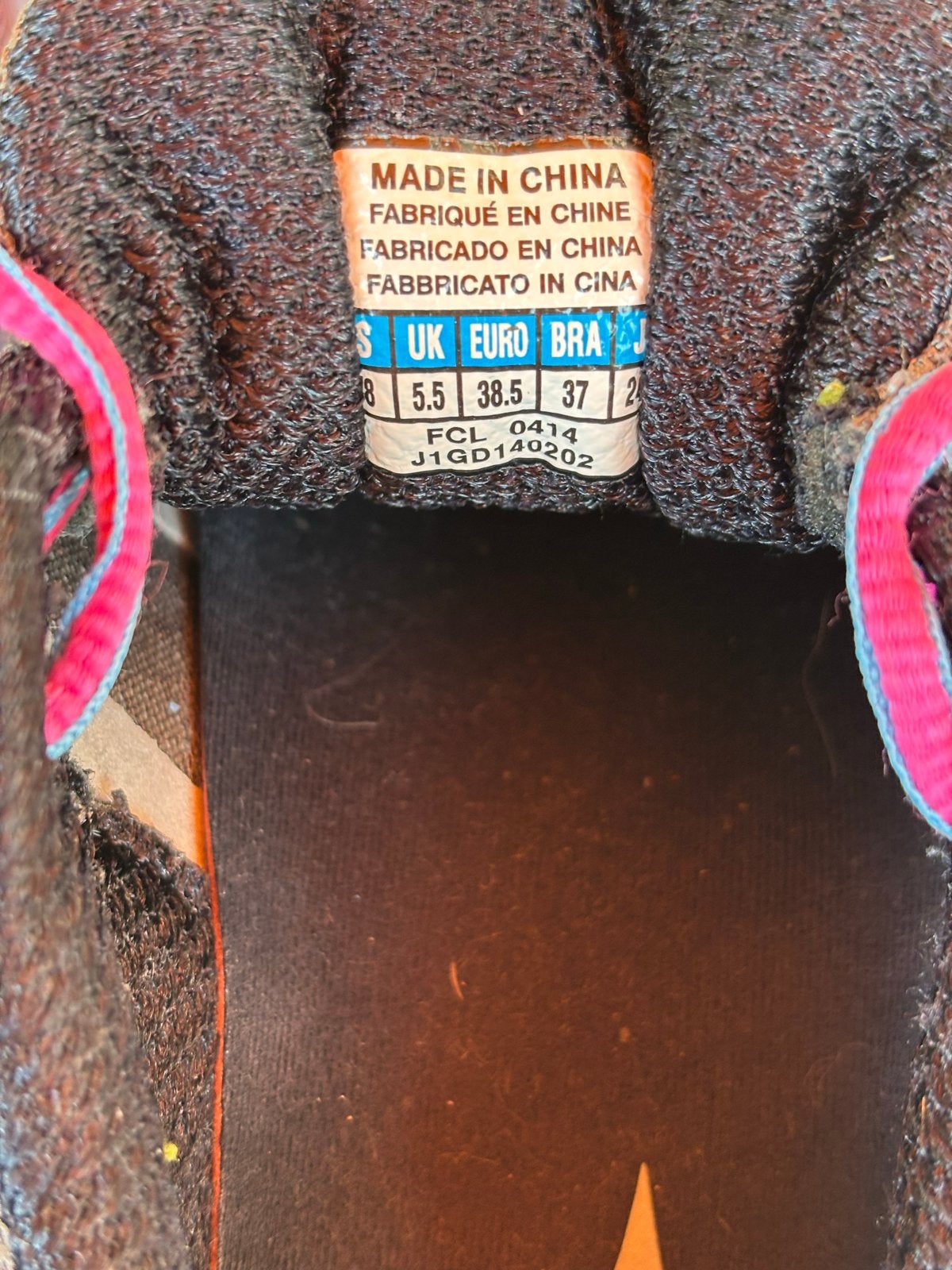 Mizuno Wave Enigma 4 hardloopschoenen - Maat 38.5, Ophalen of Verzenden, Gedragen, Overige kleuren, Sportschoenen