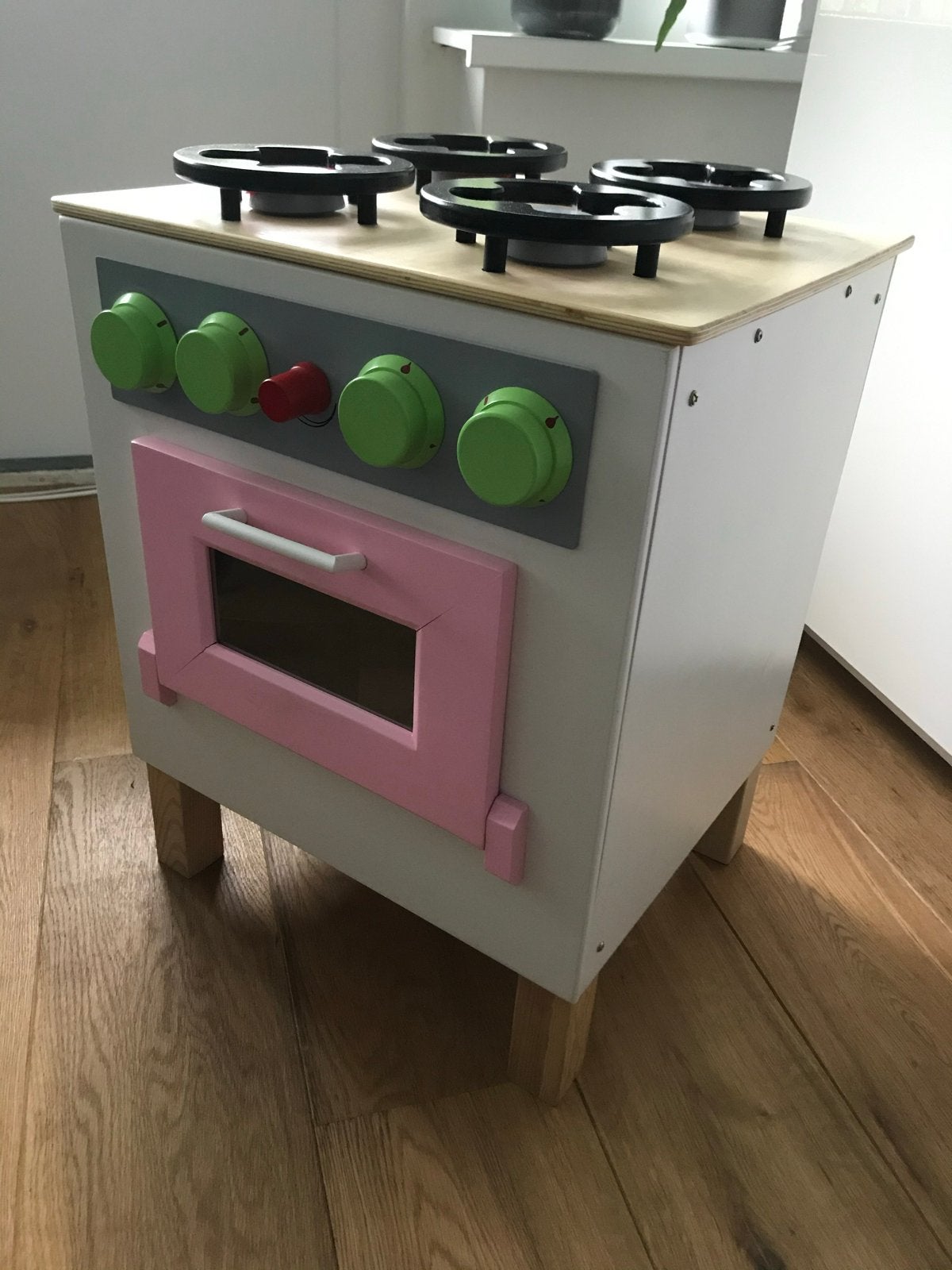 Houten speelgoedkeuken met oven en kookplaten, Ophalen, Zo goed als nieuw, Hout, Speelkeuken