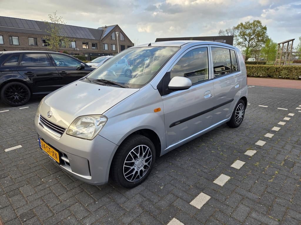 Daihatsu Cuore 1.0 5D 2006 Grijs, Stof, 600 kg, Zwart, Cuore