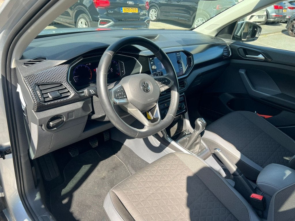 Volkswagen T-Cross 1.0 TSI Style virtual cockpit, trekhaak,, Voorwielaandrijving, Gebruikt, Origineel Nederlands, Bedrijf