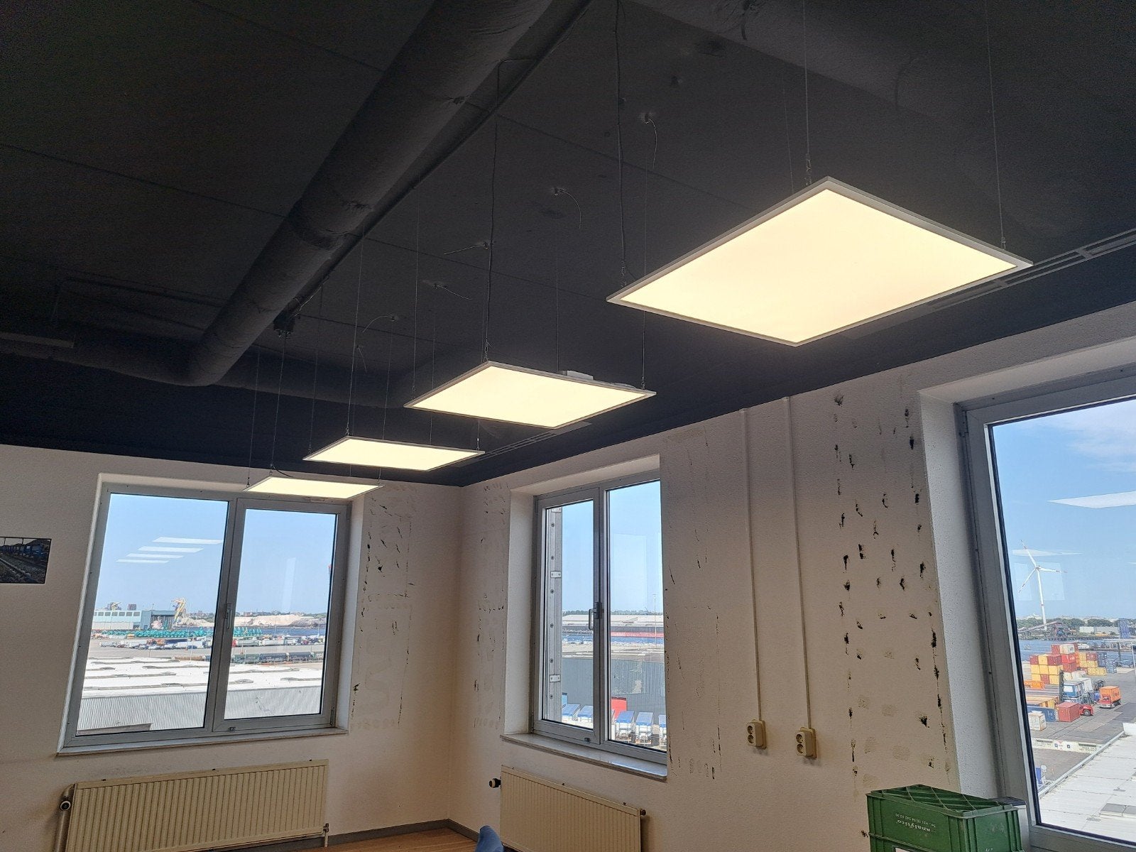 Veel LED-panelen voor kantoorverlichting, Ophalen, Gebruikt
