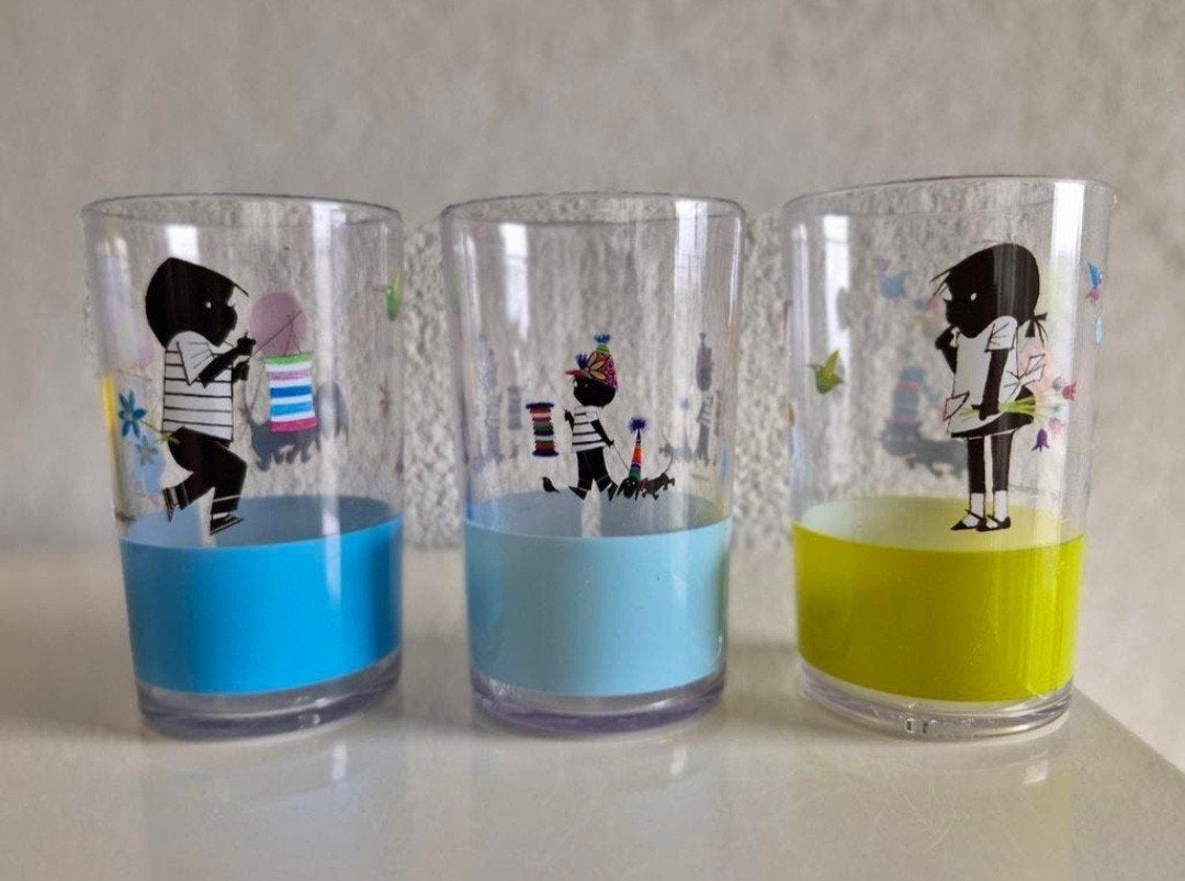 Drie plastic glazen Jip en Janneke, Ophalen of Verzenden, Zo goed als nieuw