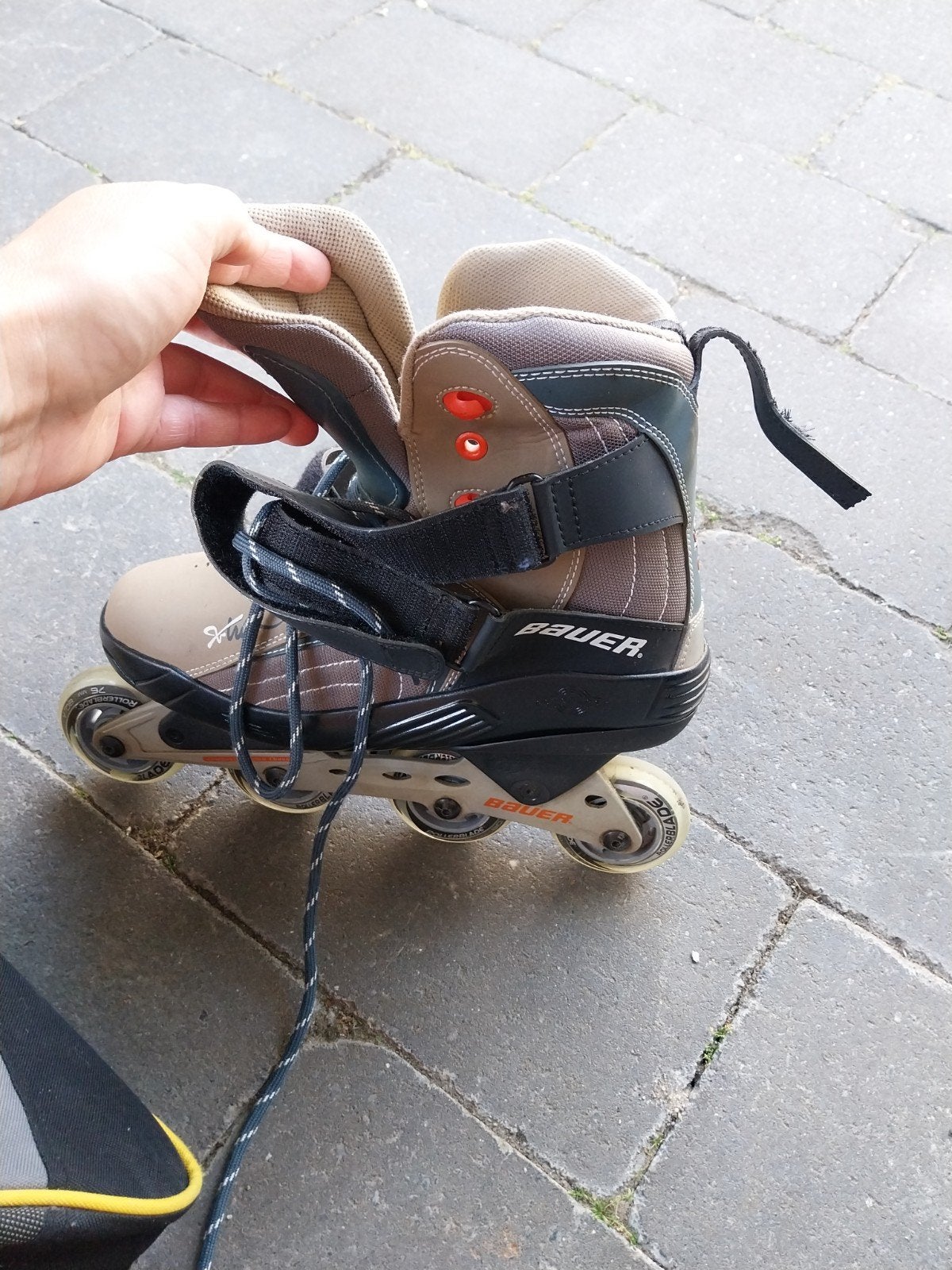 Skeelers maat 44. Gratis, Sport en Fitness, Skeelers, Ophalen
