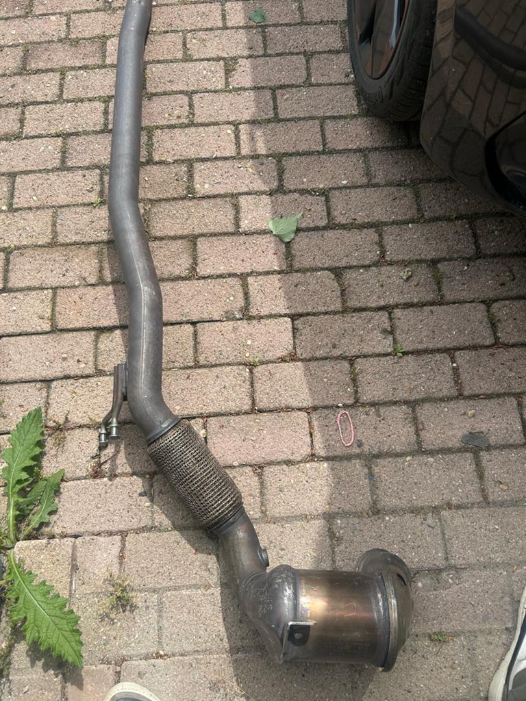 Golf 7 R20 Katalysator met uitlaatpijpVWAG 5Q0 178 LA, Auto-onderdelen, Uitlaatsystemen, Volkswagen, Gebruikt, Ophalen of Verzenden