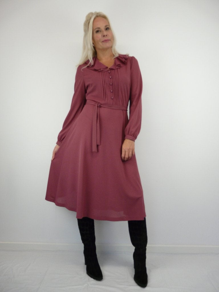 *Abfab Vintage 70's Jurk met mooie Kraag uit Denemarken 40*, Maat 38/40 (M), Paars, Elinette design, Ophalen of Verzenden