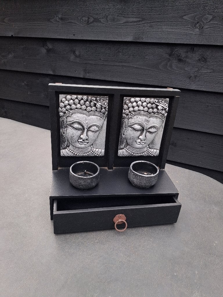 Wanddecoratie Boeddha met waxinelichthouder en laatje, Ophalen of Verzenden, Zo goed als nieuw, Overige typen, Zwart
