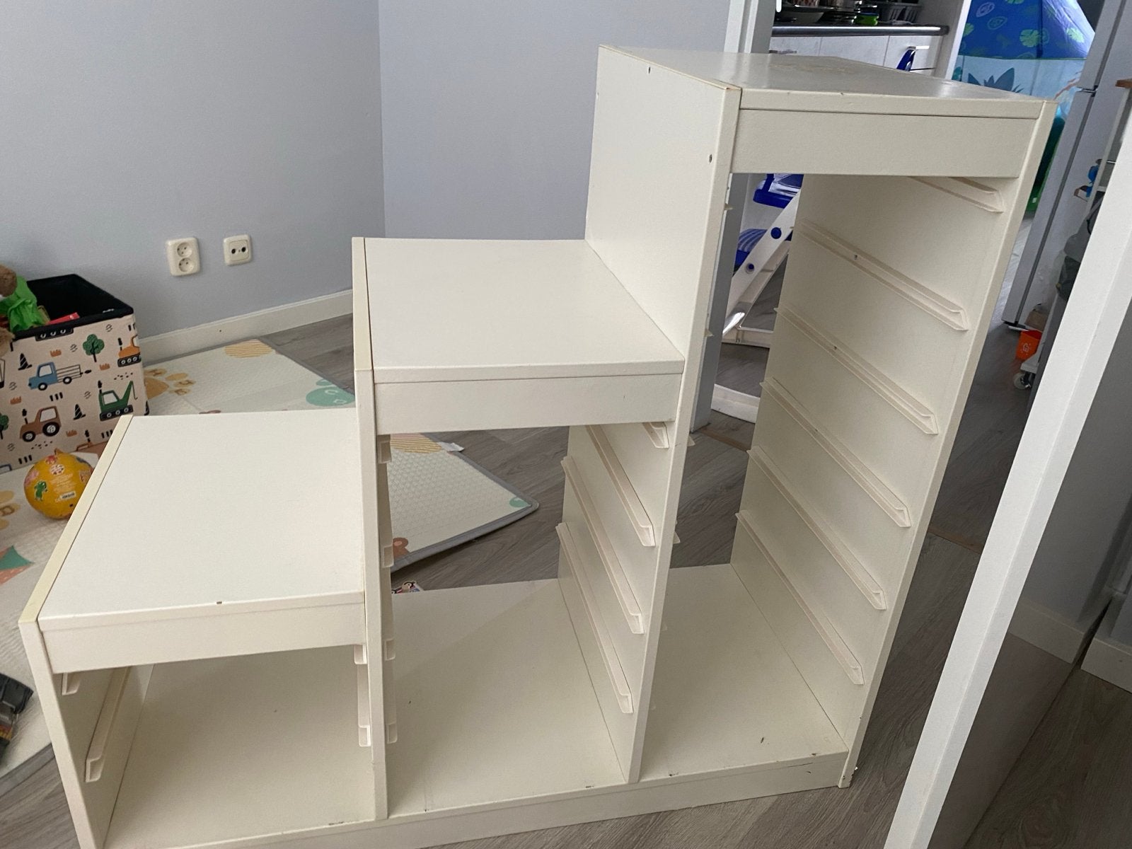 IKEA TROFAST opbergmeubel / trapkast wit - incl. bakken, Gebruikt, Kast, Ophalen of Verzenden, 100 cm of meer