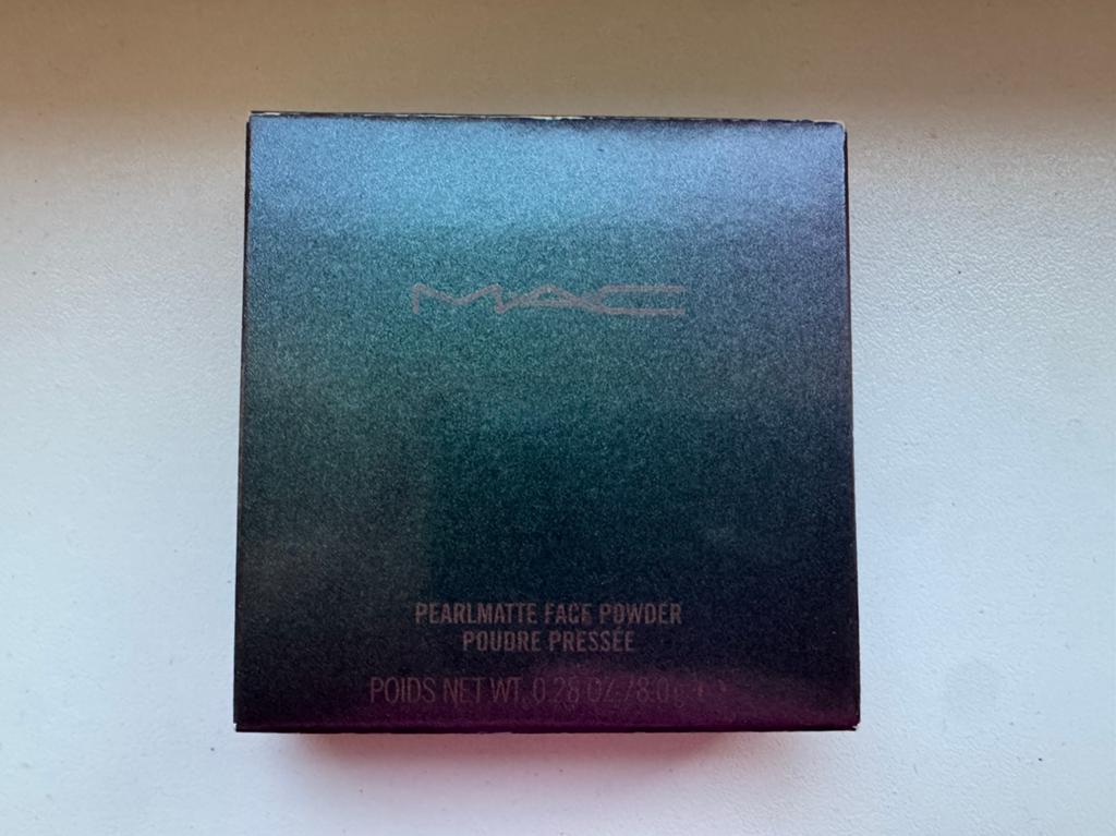 MAC PearlMatte Face Powder Mother O’Pearl, Ophalen of Verzenden, Nieuw, Gehele gezicht