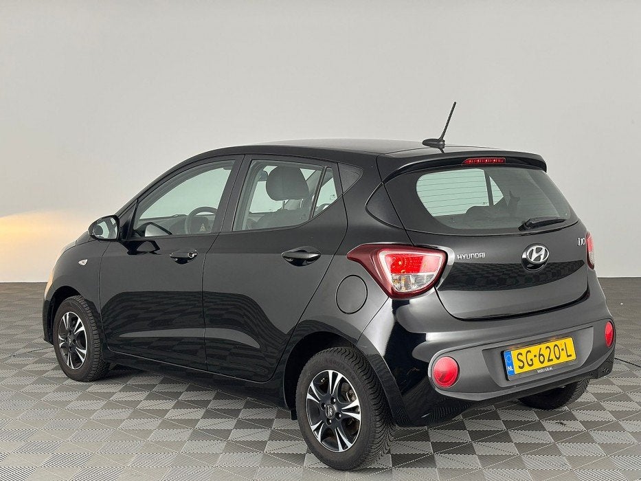 Hyundai i10 1.0i Comfort | NAVI | VELGEN ✅ 1e Eigenaar, Voorwielaandrijving, 12 maanden, Stof, Gebruikt