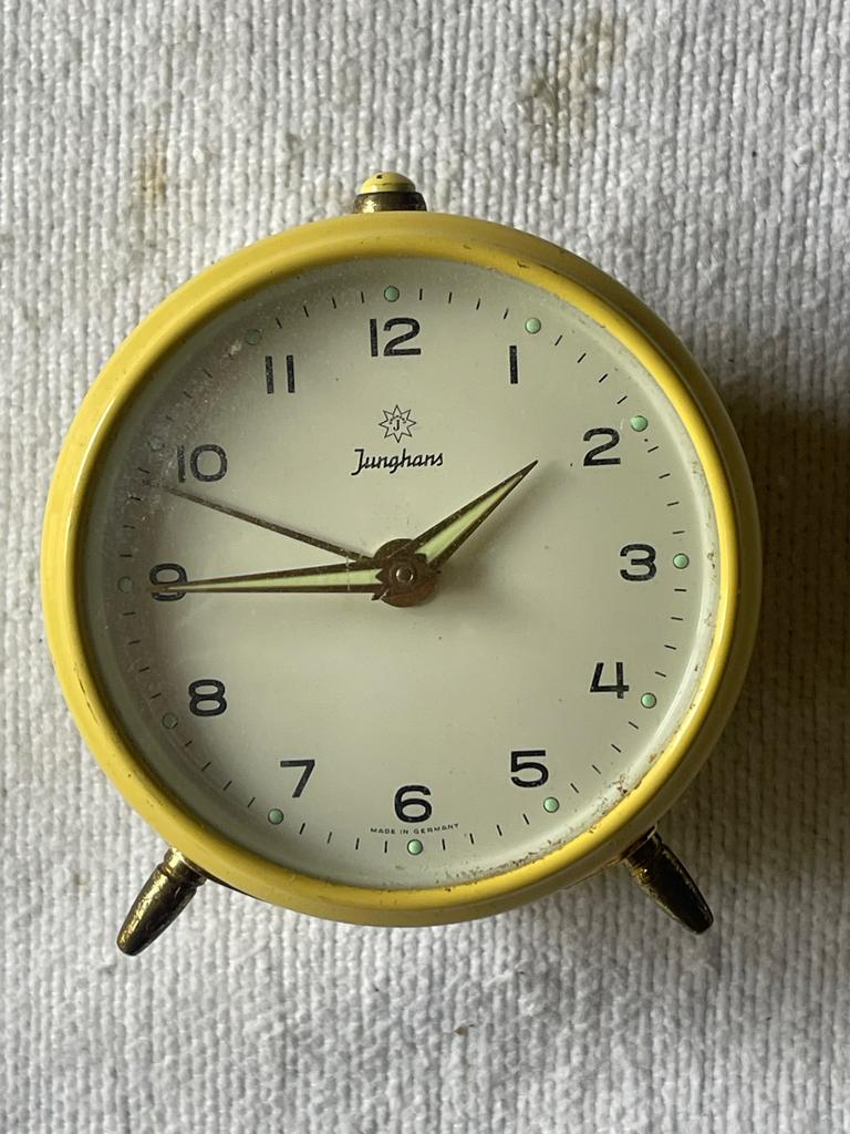 Vintage Junghans wekker - Geel - Made in Germany, Antiek en Kunst, Antiek | Klokken, Verzenden