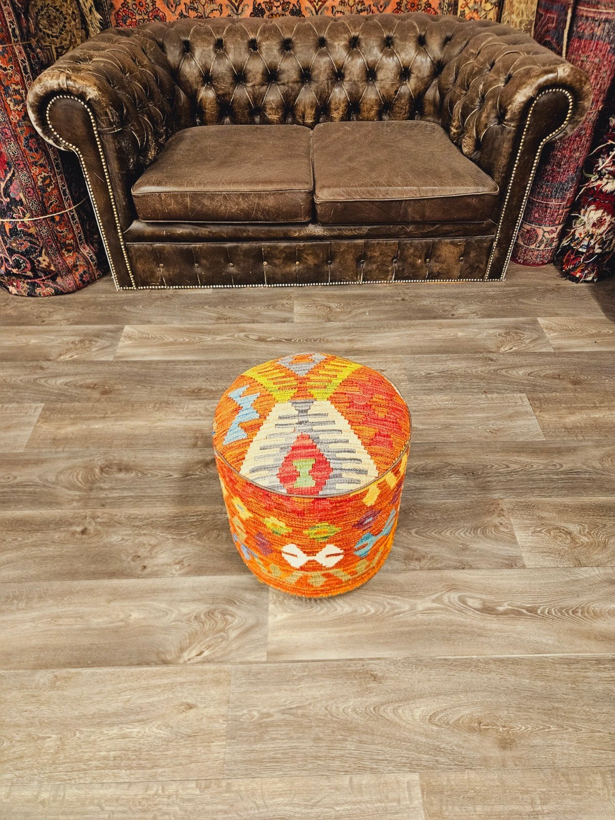 Handgemaakte Afghaanse Kelim pouf. Prachtige kleuren., Afghaans, Minder dan 50 cm, Rond, Nieuw