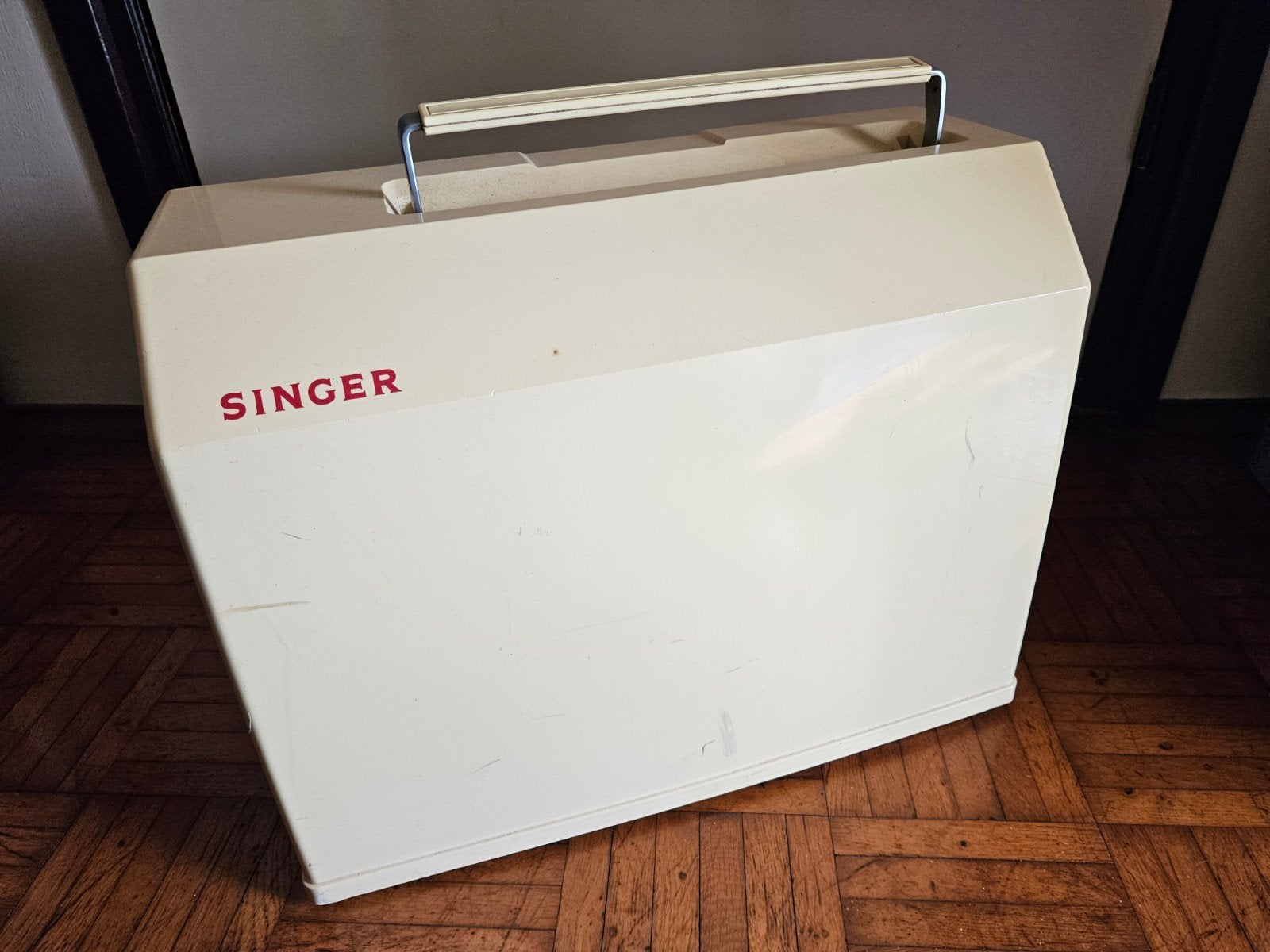 Singer naaimachine met toebehoren en beschermkap, Ophalen, Gebruikt, Naaimachine, Singer
