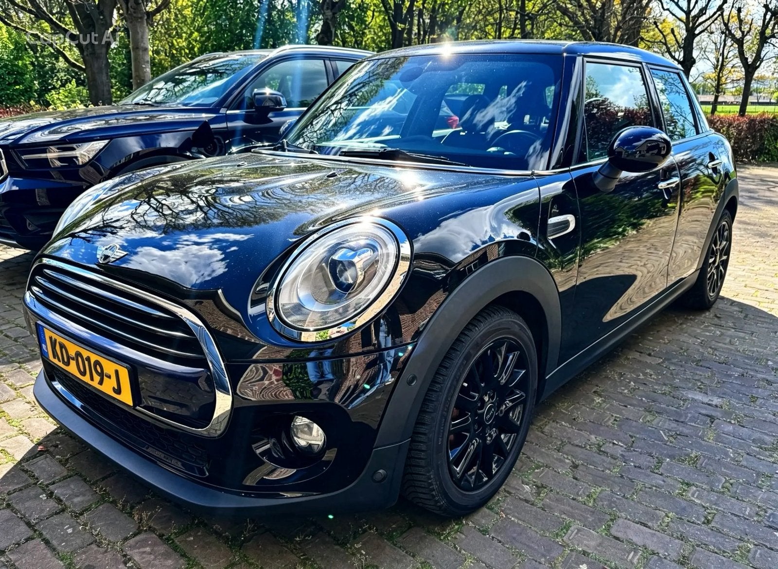 Mini Cooper 136pk Panodak, Keyless, Navi,  LED, Auto's, Dealer onderhouden, 136 pk, Zwart, Lederen bekleding