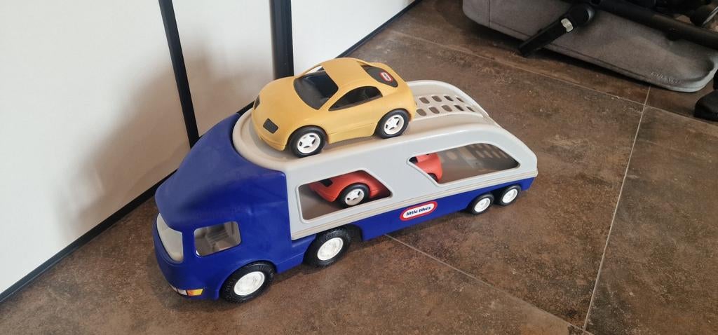 Little Tikes Autotransporter met 2 auto's, Ophalen of Verzenden, Gebruikt