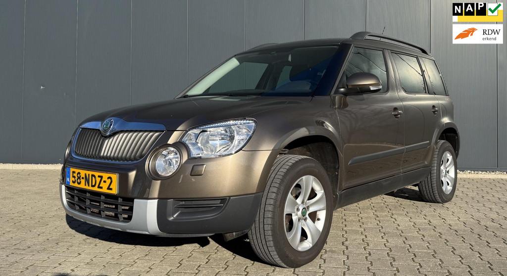 Skoda Yeti 1.2 TSI Ambition Airco Cruise Trekhaak Automaat N, Auto's, Euro 5, Stof, Gebruikt, 4 cilinders