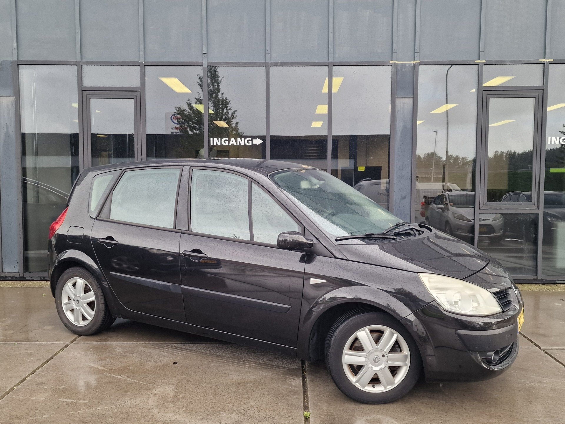 Renault Scénic 2.0-16V Business Line - Cruise - Pano - Clim, 1998 cc, Gebruikt, Zwart, 4 cilinders