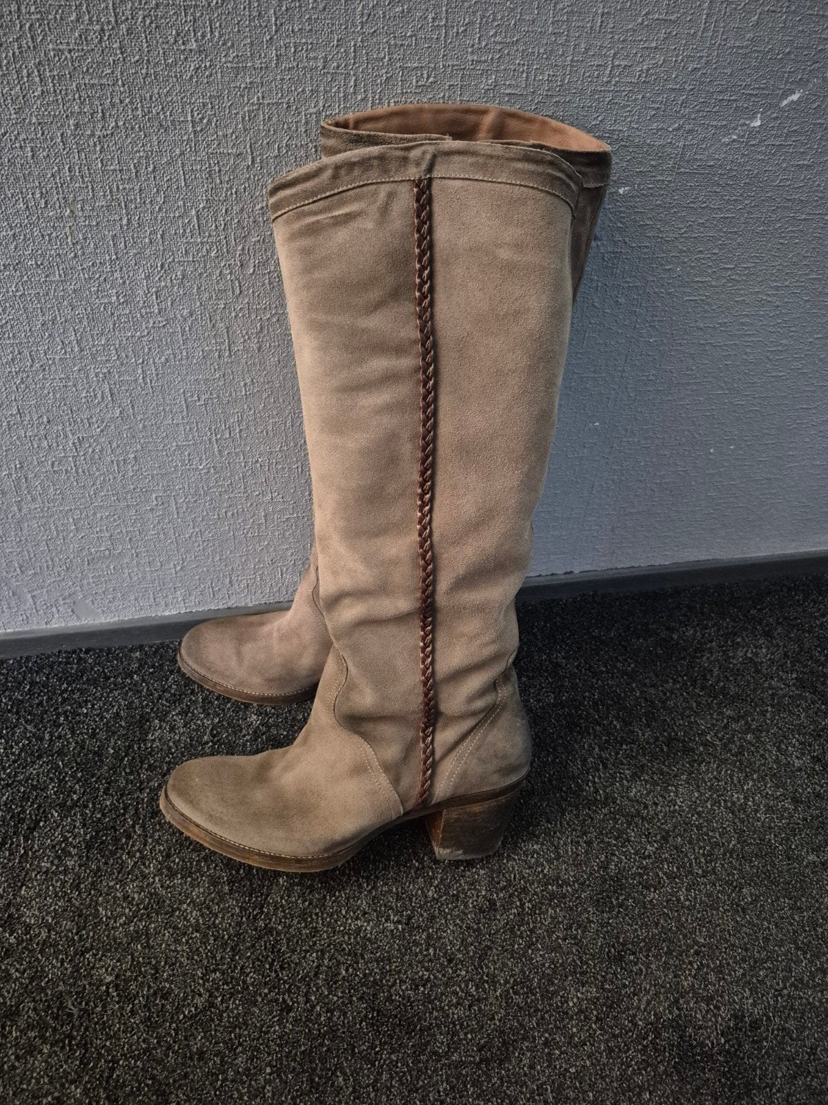 Echt leren Suède hoge laarzen - Maat 41, Hoge laarzen, Beige, Ophalen of Verzenden, Zo goed als nieuw