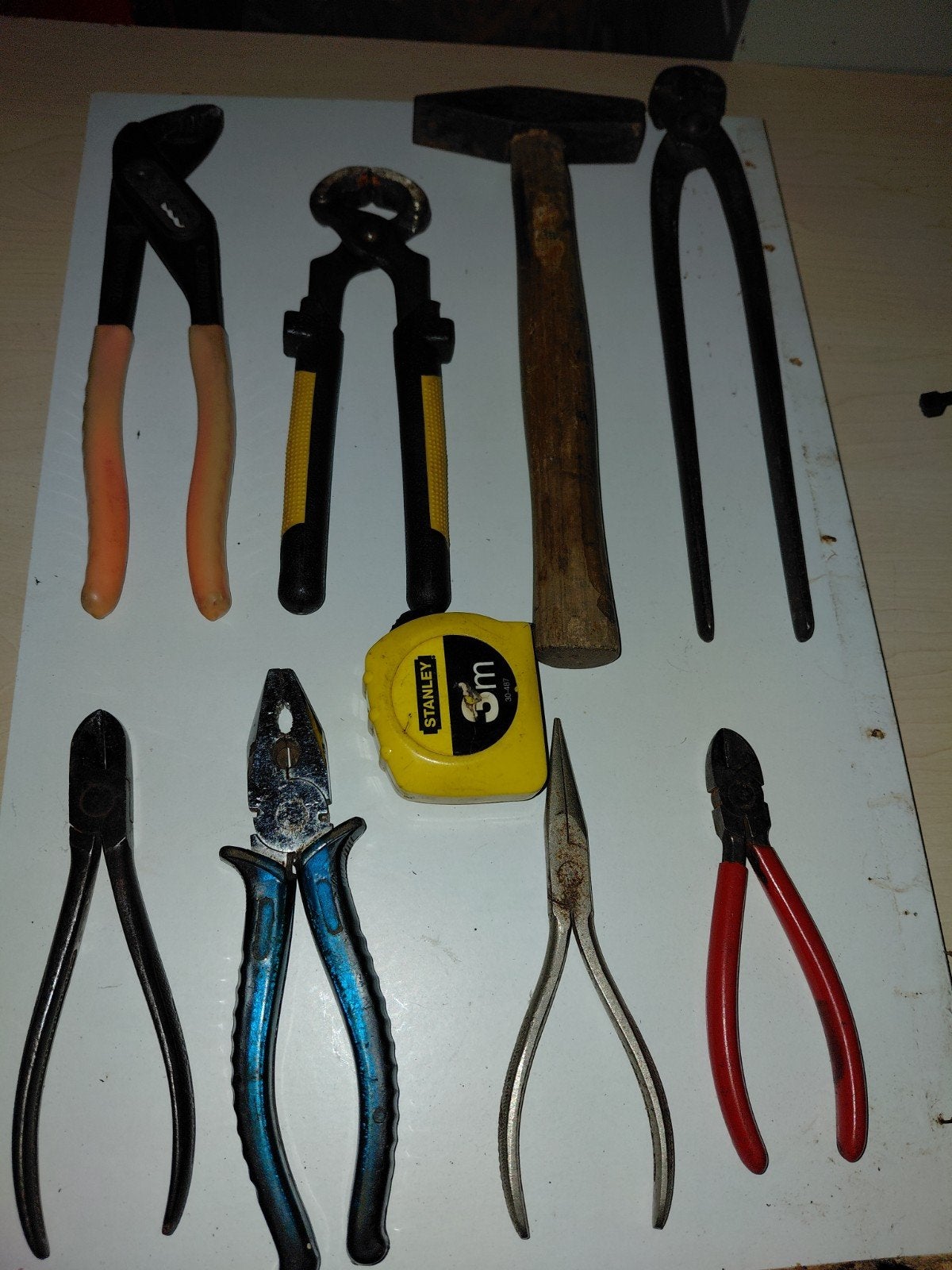 Diverse gereedschappen: tangen, hamer, rolmaat, Doe-het-zelf en Verbouw, Gereedschap | Handgereedschap, Ophalen