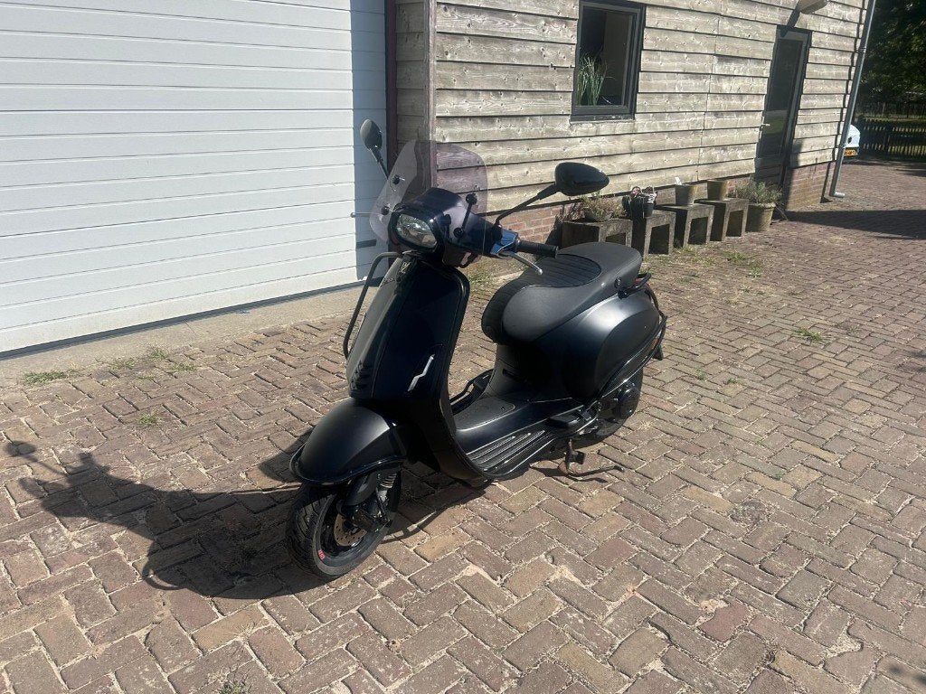 Vespa Sprint Notte 2020 - Malossi ecu - Level 10 aanwijzers, Ophalen, Gebruikt, Maximaal 45 km/u, Vespa S