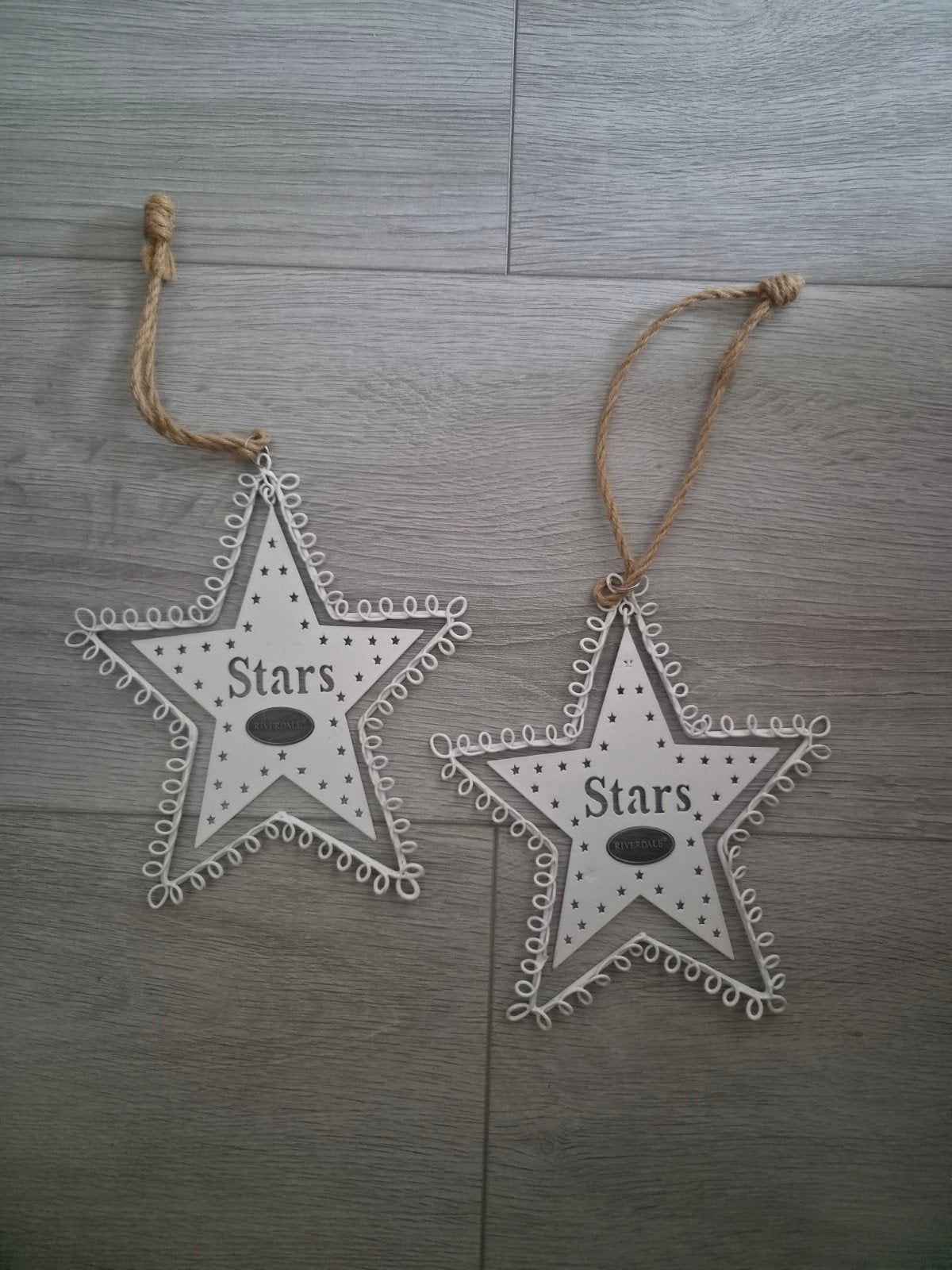 2x Riverdale Sterren Decoratie Hangers Wit Metaal, Ophalen of Verzenden, Metaal, Wit, Landelijk