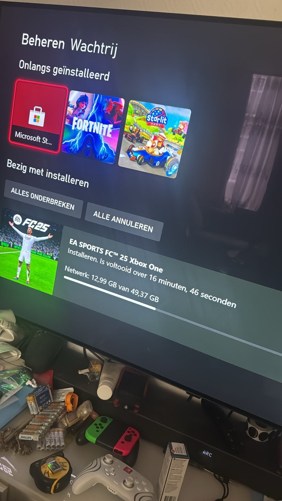 Xbox Series S met twee controllers en games, Ophalen, Zo goed als nieuw, Xbox Series S