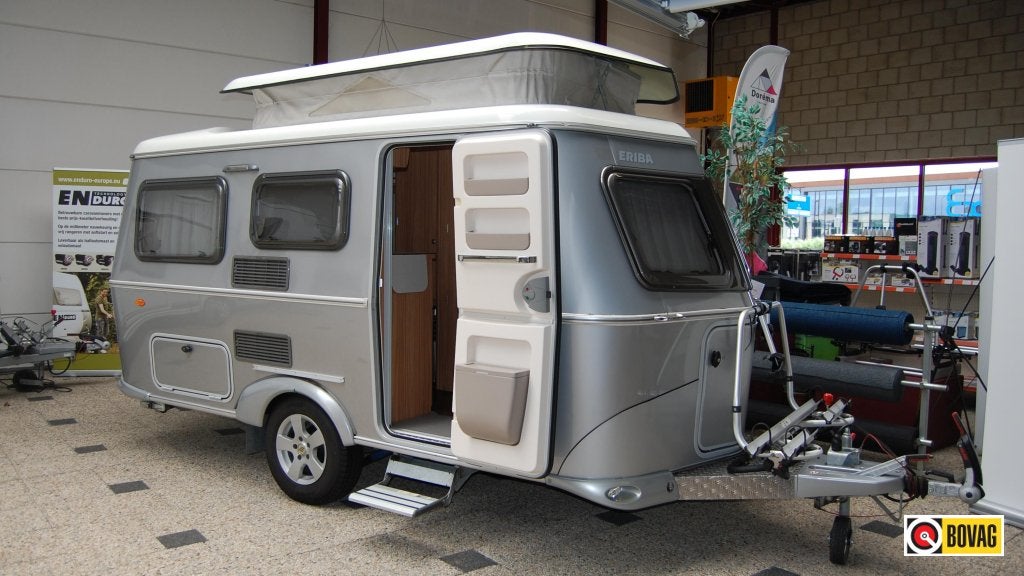 Eriba Touring 430 Silver Edition, Kleine zit, Dwarsbed, Tot en met 3, 750 - 1000 kg