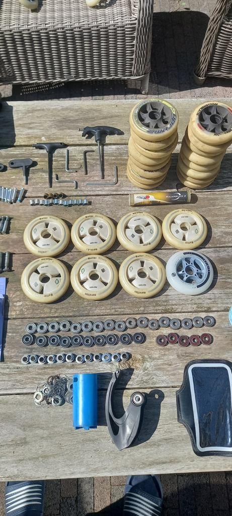 skeelerwielen 100mm , lagers, gereedschap en accessoires, Ophalen, Gebruikt