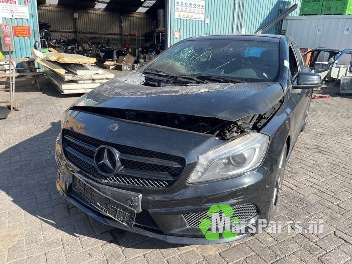 Aandrijfas links-voor van een Mercedes A-Klasse, Gebruikt, -, Ophalen of Verzenden, -