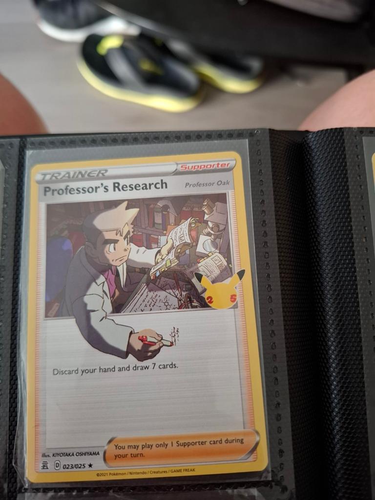 Pokémon Kaart: Professor's Research (Professor Oak), Ophalen of Verzenden, Zo goed als nieuw, Losse kaart
