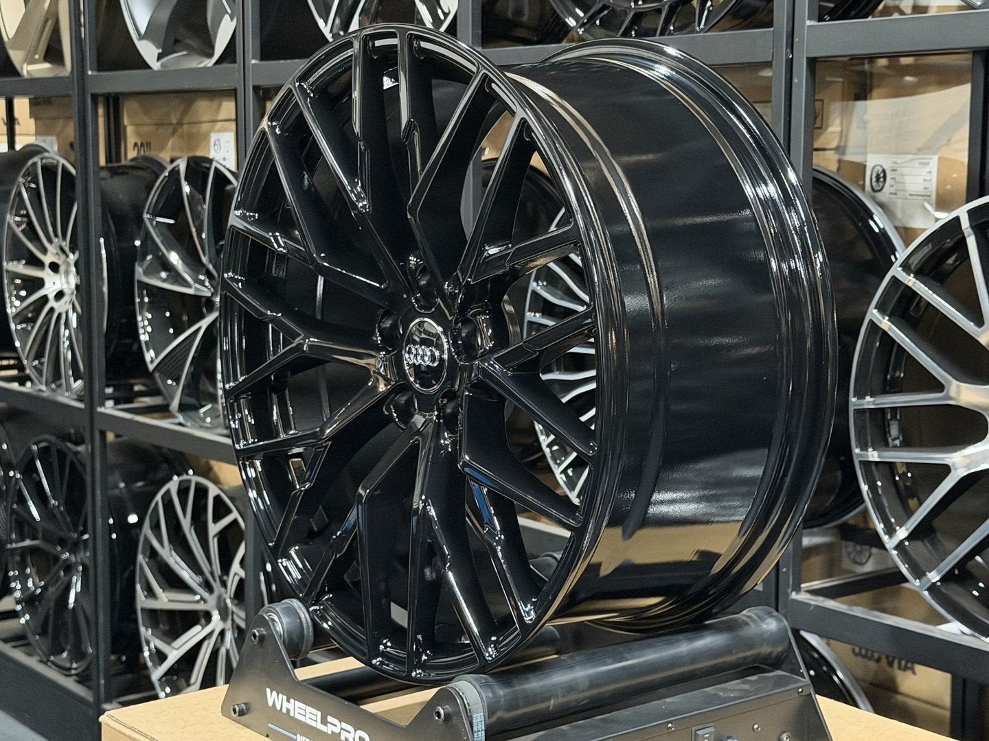 19 inch Audi RS R8 look velgen A3 S3 RS3 A4 Q3 Q5Volkswagen, Velg(en), -, -, Nieuw
