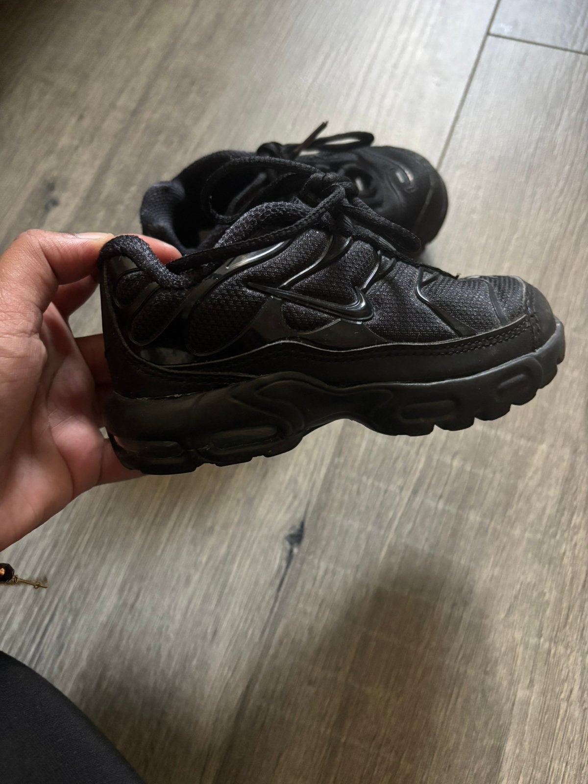 Nike schoenen zwart, Zwart, Ophalen of Verzenden, Sneakers of Gympen, Gedragen