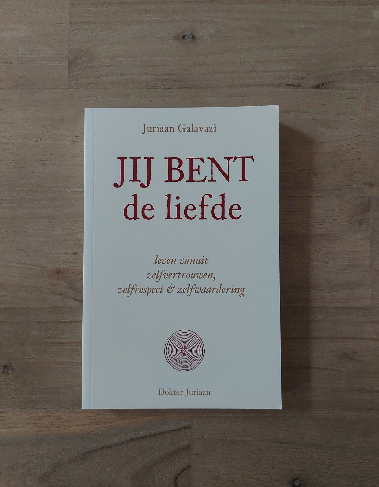 Juriaan Galavazi - Jij bent de liefde, Boeken, Ophalen of Verzenden, Gelezen, Juriaan Galavazi