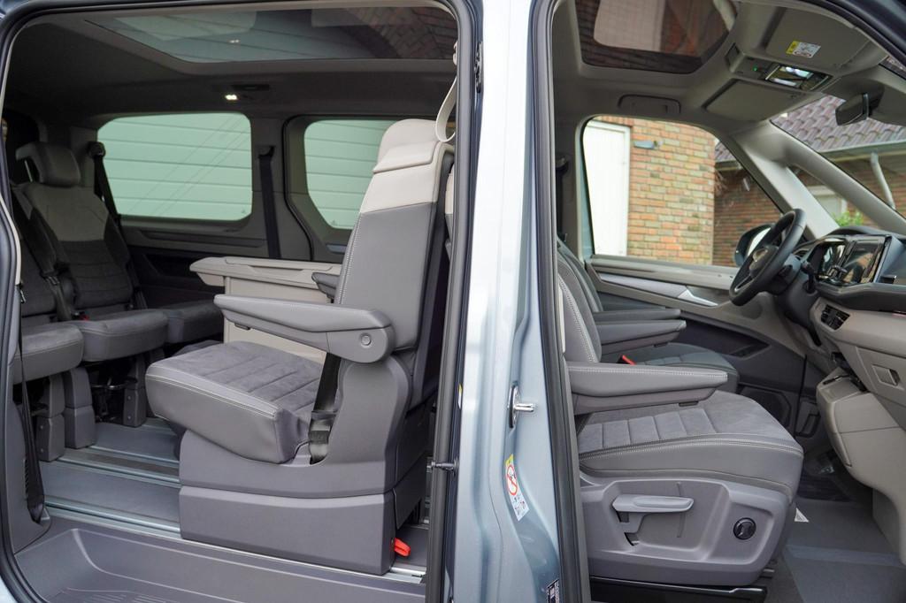 Volkswagen Multivan 1.5I E-hybrid Edition L2 4x4 Panoramadak, Auto's, Stof, Gebruikt, 7 stoelen, Plug-in hybride