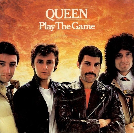 Vinyl single Queen – Play The Game, Gebruikt, 7 inch, Ophalen of Verzenden, Fotohoes