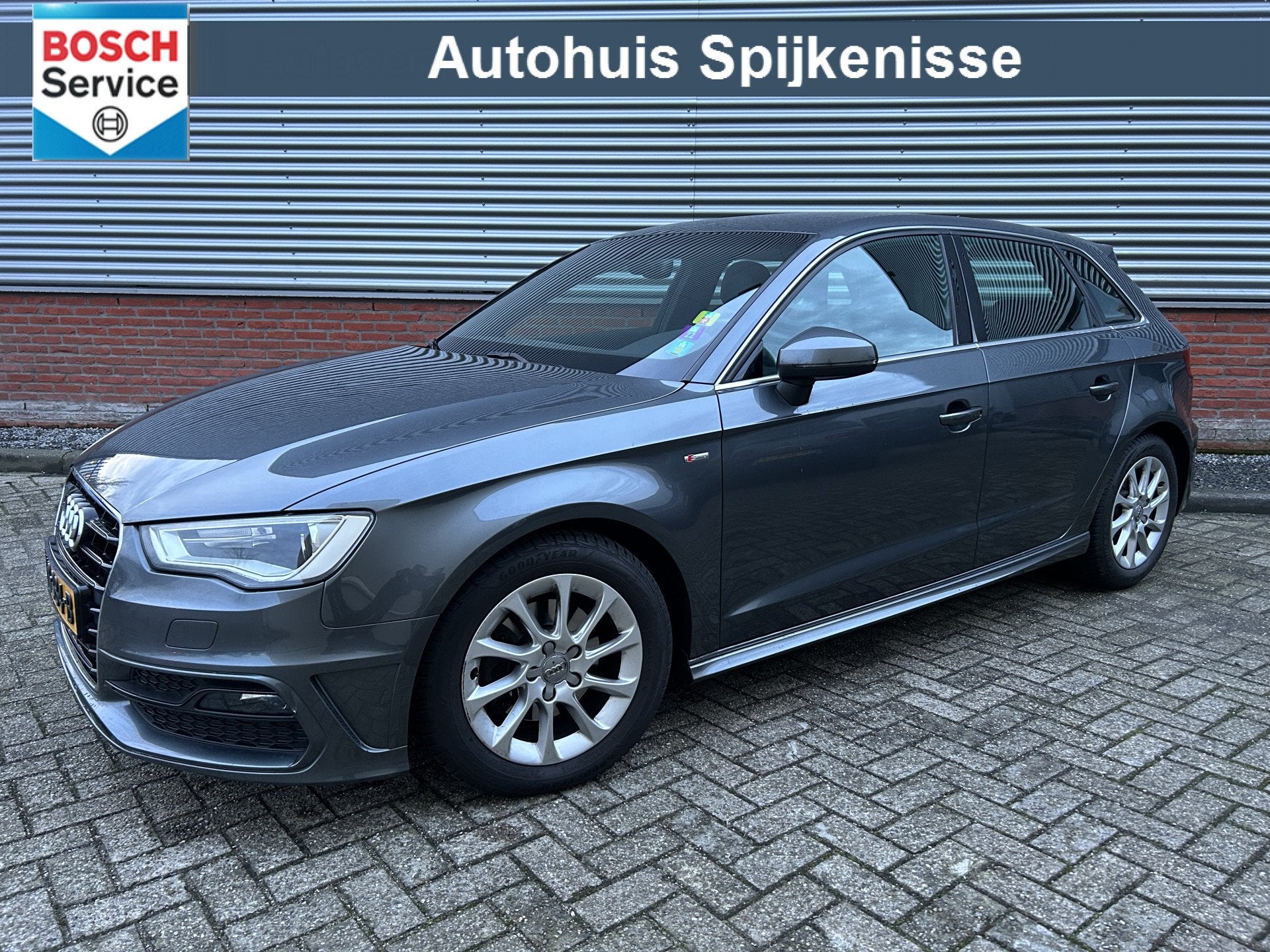 Audi A3 Sportback 1.2 TFSI Ambition Sport Edition | Dealer o, Auto's, Gebruikt, Euro 6, 4 cilinders, Origineel Nederlands