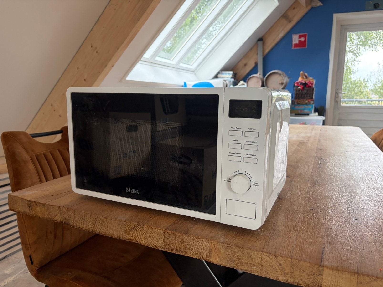 Goed werkende magnetron, Witgoed en Apparatuur, Ophalen, Zo goed als nieuw