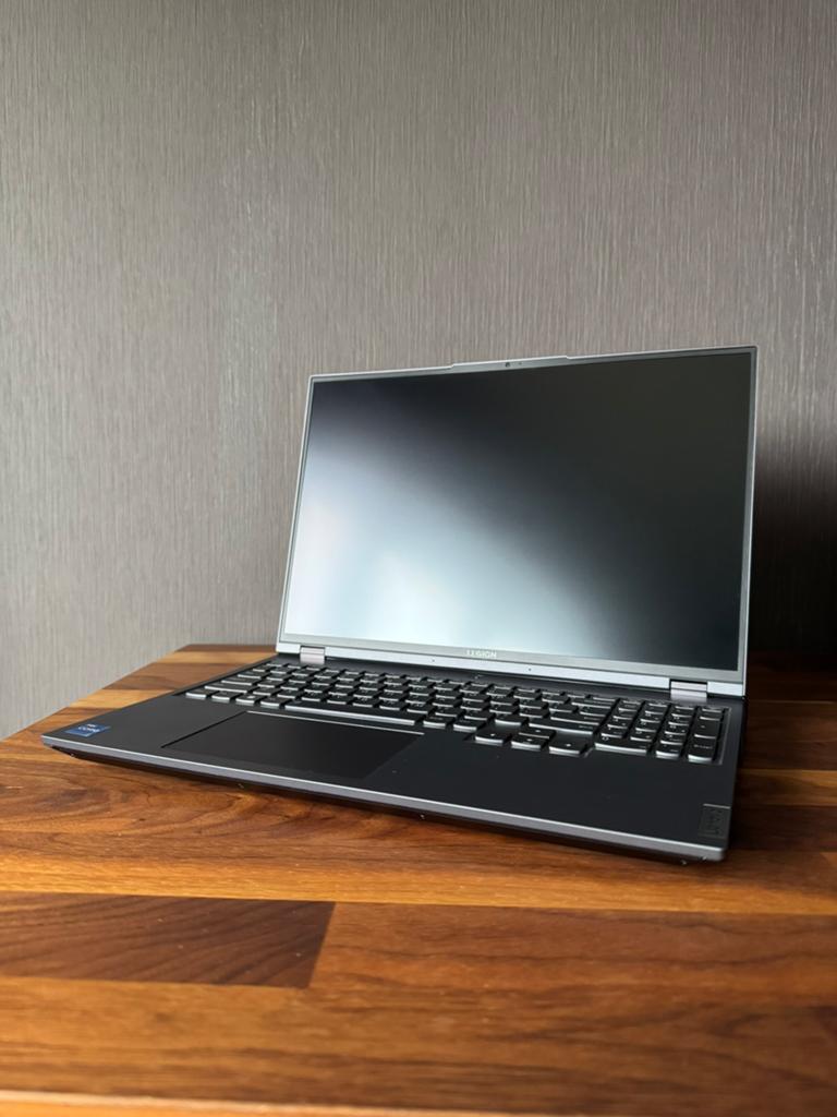 Lenovo Legion 5 pro 16IAH7H (Qwerty), Computers en Software, Windows Laptops, Ophalen, Zo goed als nieuw, 4 Ghz of meer, 32 GB